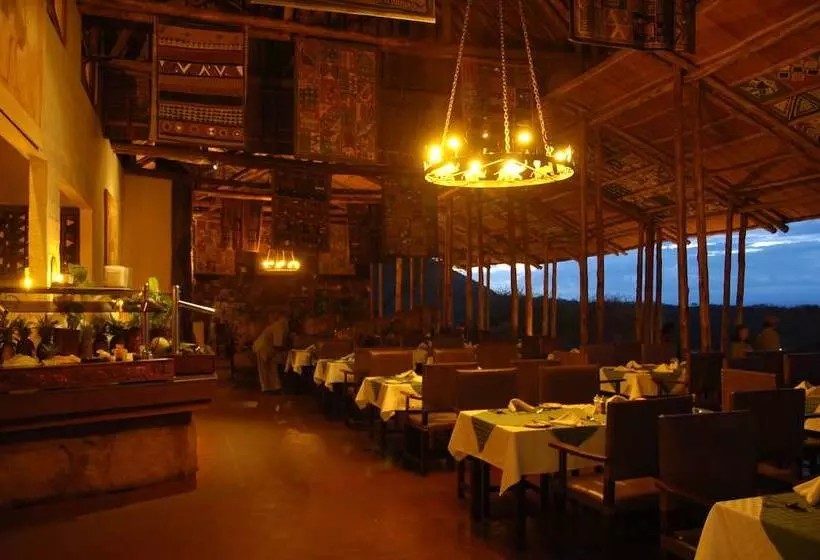 هتل Kilaguni Serena Safari Lodge