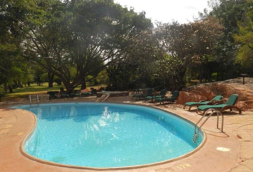 호텔 Kilaguni Serena Safari Lodge