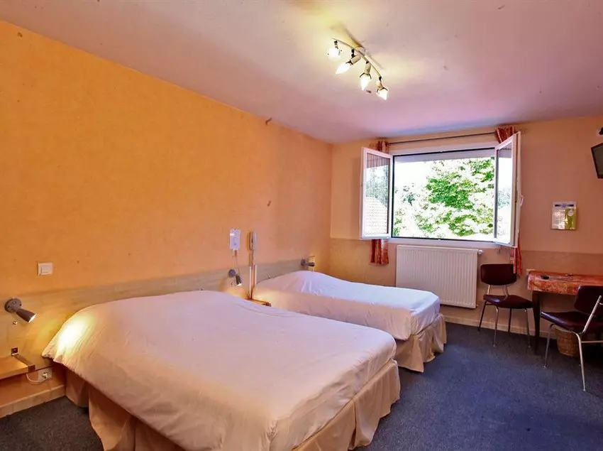 בית מלון כפרי Auberge De La Petite Reine