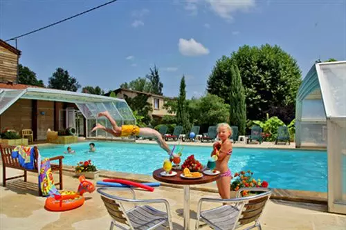 בית מלון כפרי Auberge De La Petite Reine