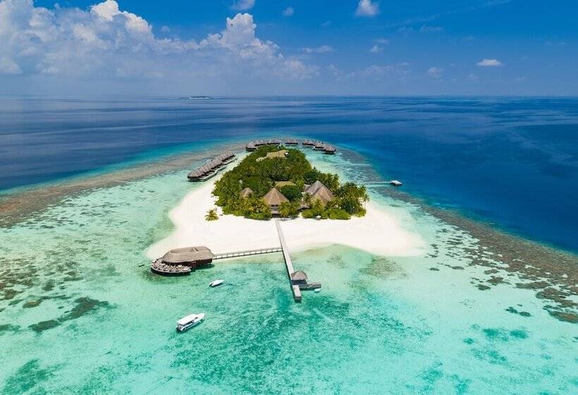 هتل Mirihi Island Resort