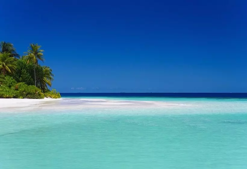 هتل Mirihi Island Resort