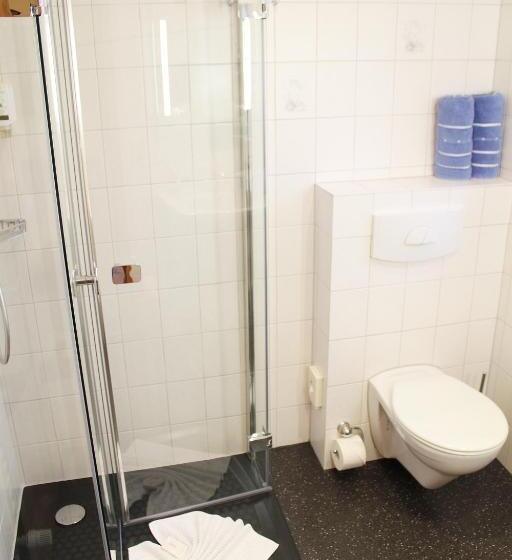 هتل Ostfriesland Garni