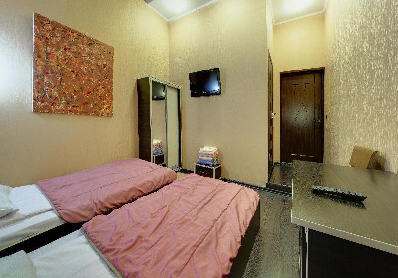 فندق Ra Nevsky 102