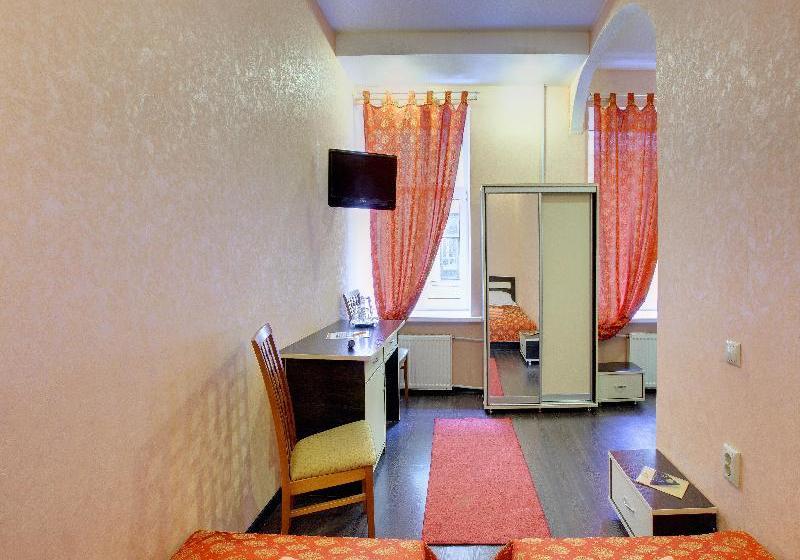 فندق Ra Nevsky 102