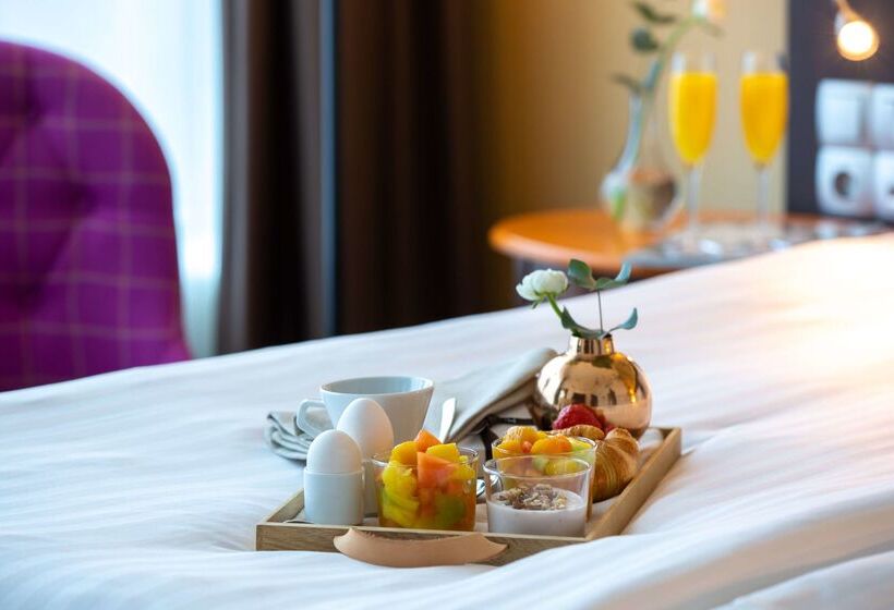 בית מלון כפרי Best Western Plus Park City Lund