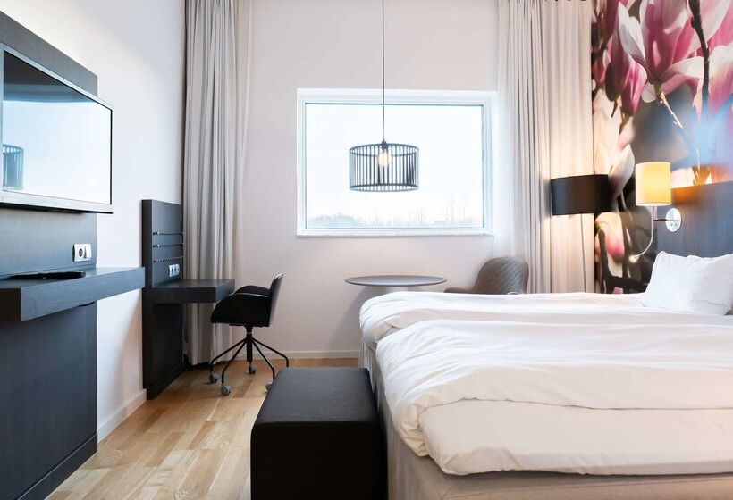 בית מלון כפרי Best Western Plus Park City Lund