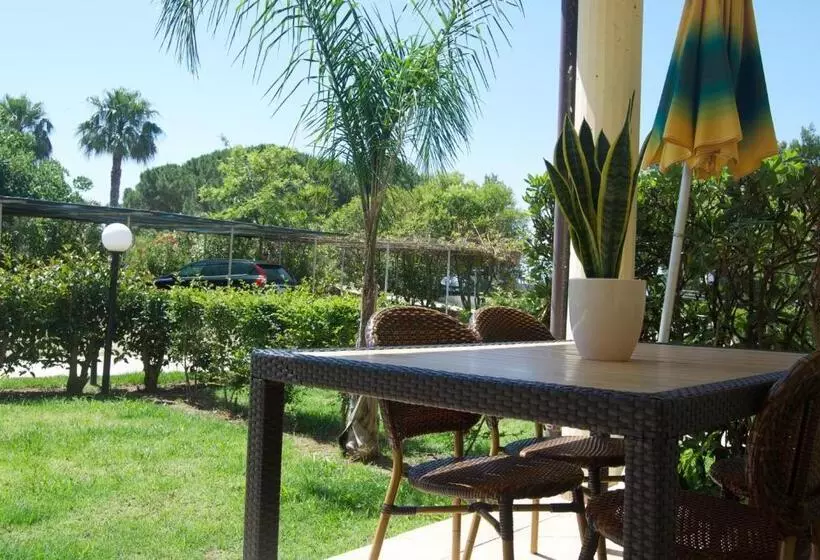 Отель Residence Sciaron