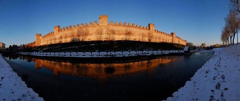 בית מלון כפרי Rometta