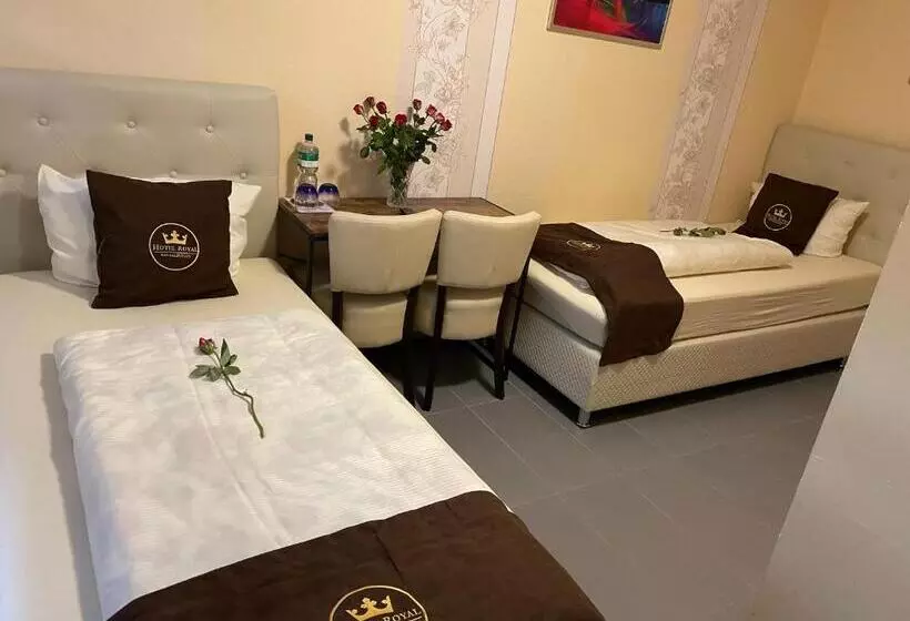 בית מלון כפרי Royal