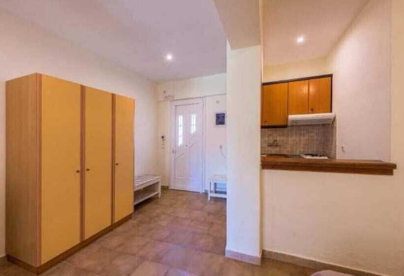 בית מלון כפרי Sotiris Studios