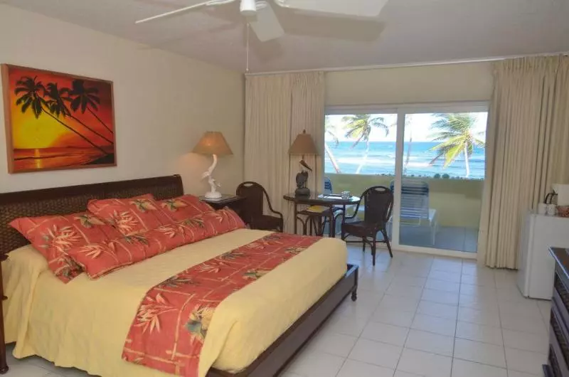 هتل The Palms At Pelican Cove