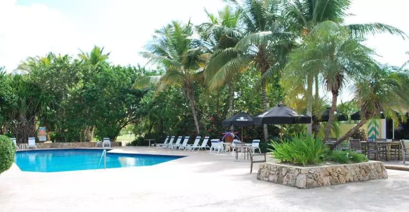 هتل The Palms At Pelican Cove
