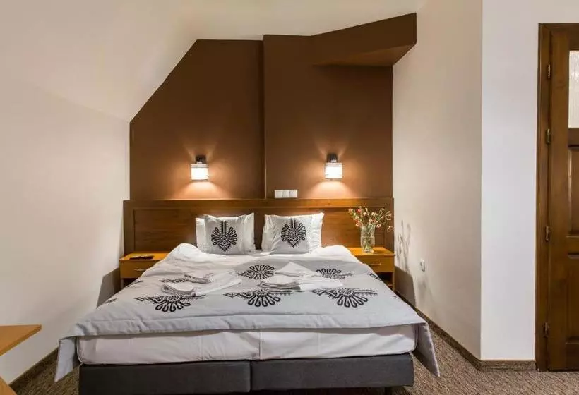 호텔 Willa Pod Skocznią