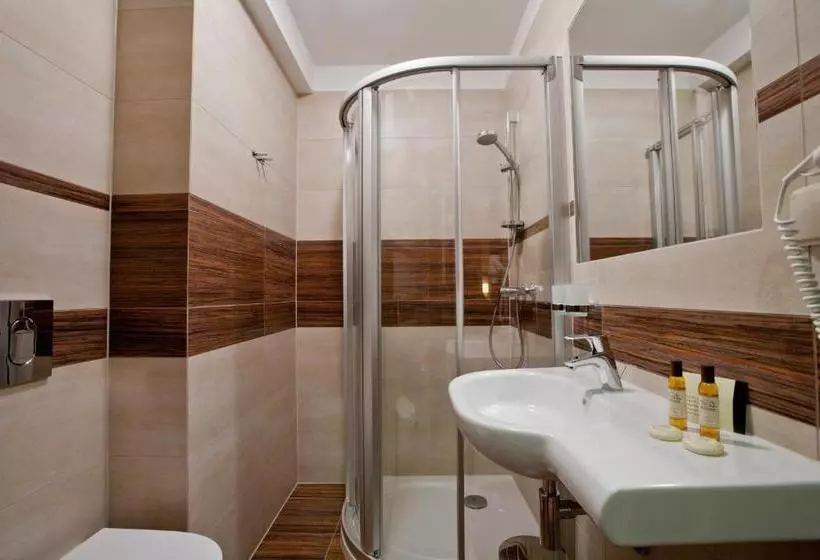 호텔 Willa Pod Skocznią