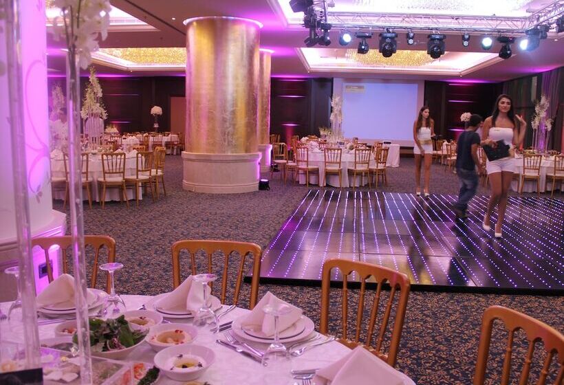 Jiyeh Marina Resort Hotel & Chalets