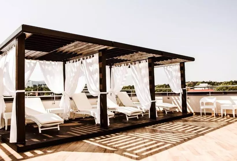 Mirotel Resort And Spa