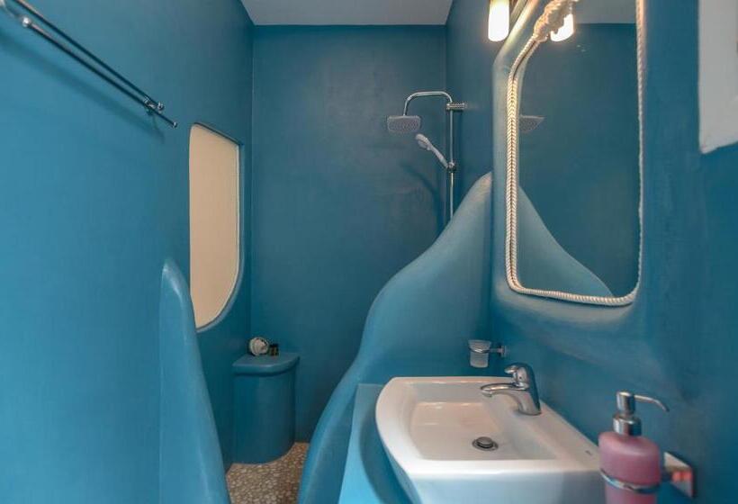 Valena Mare Suites & Apartments