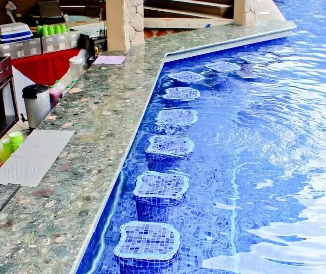 Villas Hermosa Heights