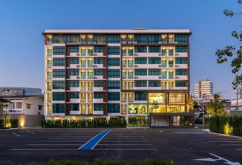 Orion Hotel & Residence Bangna