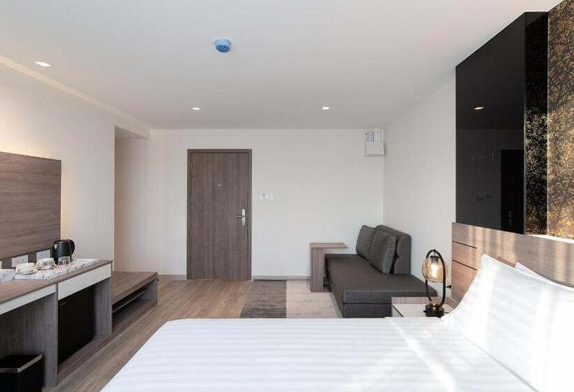 Orion Hotel & Residence Bangna