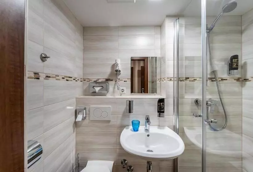 Hotelli Aspire Castillo Reutlingen, Trademark Collection By Wyndham