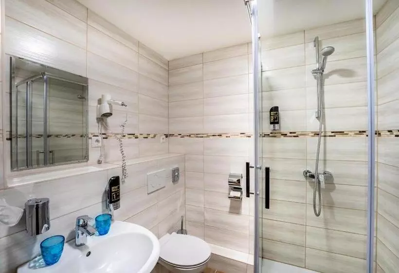 Hotelli Aspire Castillo Reutlingen, Trademark Collection By Wyndham