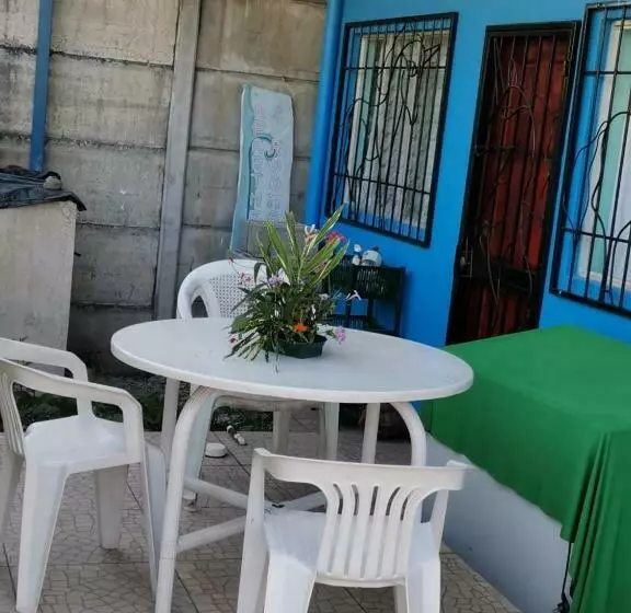 هتل Cabinas Mitchaelle S