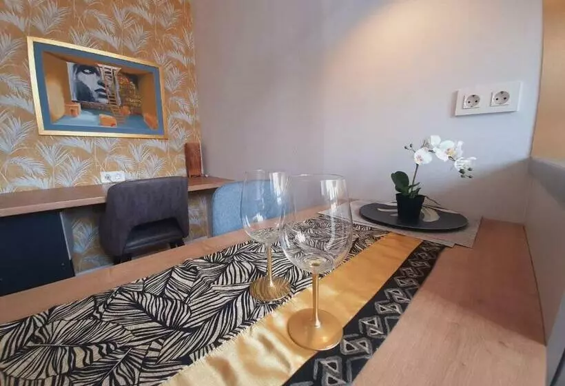 پانسیون Golden Realejo Apartment