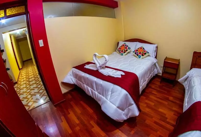 ペンション Hostal Mirador Korichaska