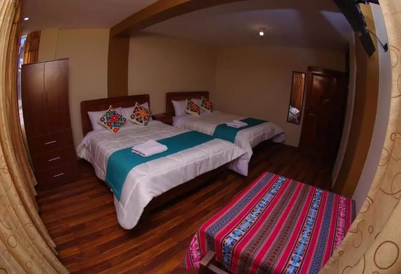 ペンション Hostal Mirador Korichaska
