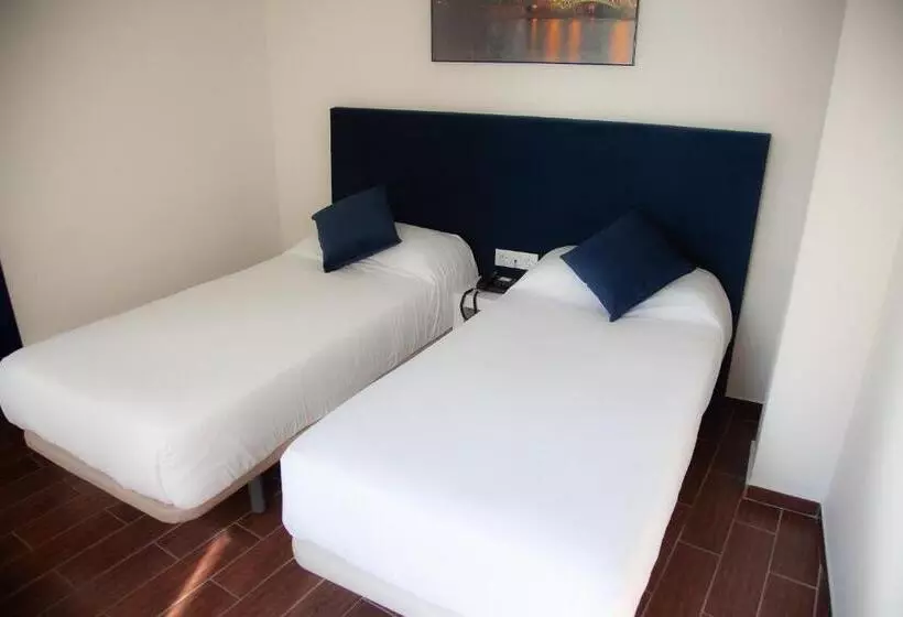 Majatalo Noches En Triana