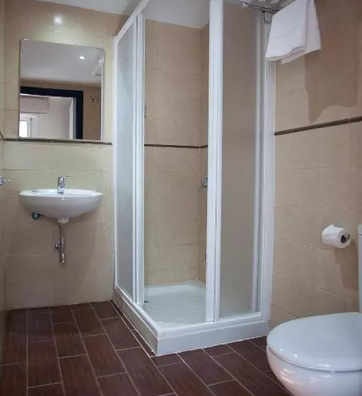 Majatalo Noches En Triana