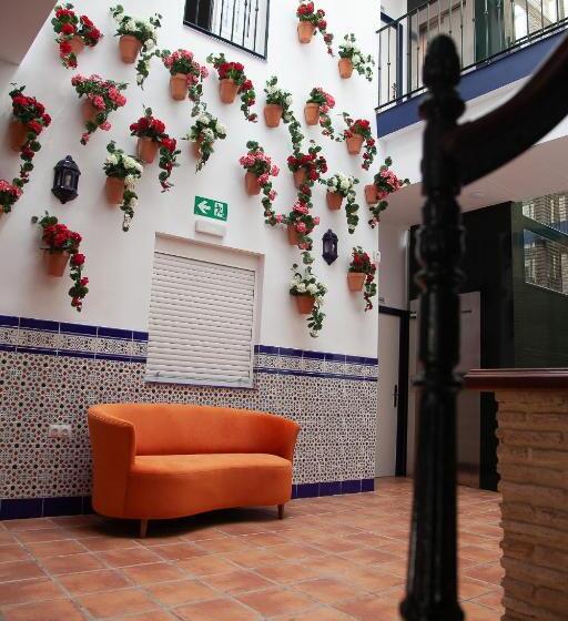 پانسیون Noches En Triana