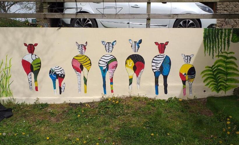 تختخواب و صبحانه Au Petit Bignon