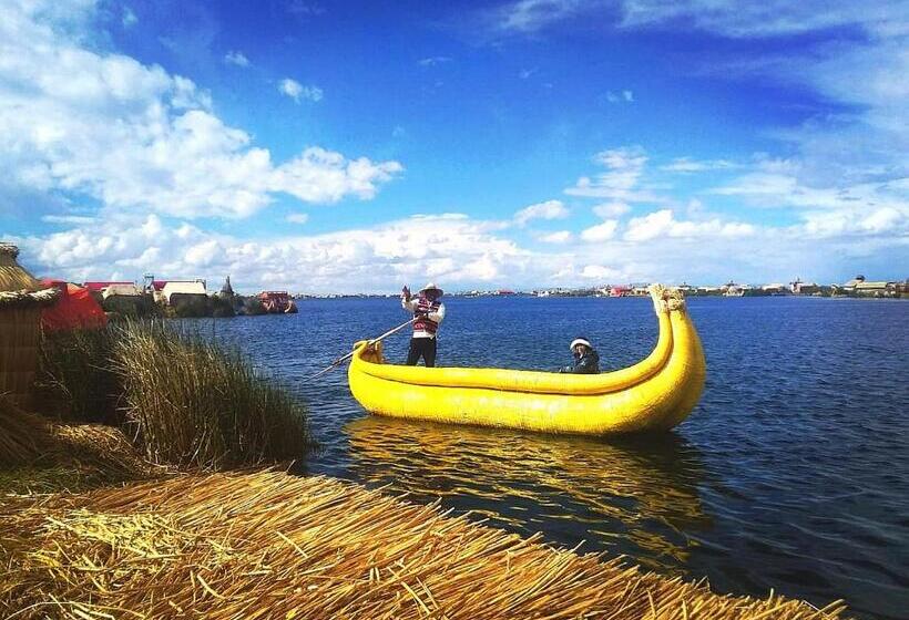 Hotel Los Uros Lago Titicaca