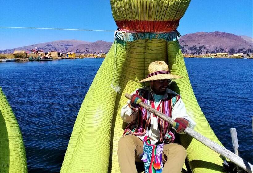 Hotel Los Uros Lago Titicaca
