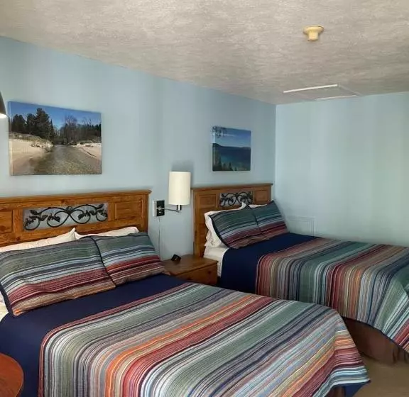 Motelli M22 Inn Glen Arbor