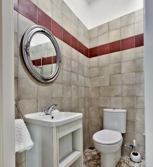 پانسیون Chateau La Vallette   Tritoni Suite