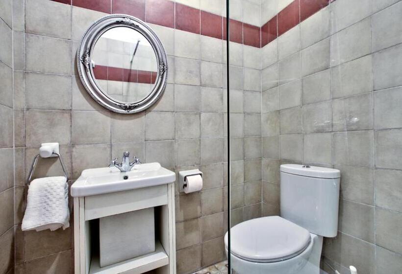 پانسیون Chateau La Vallette   Tritoni Suite