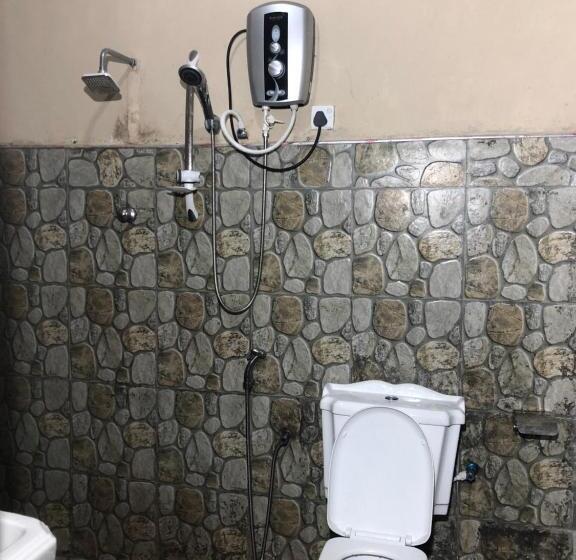 膳宿费 The Ella Valley