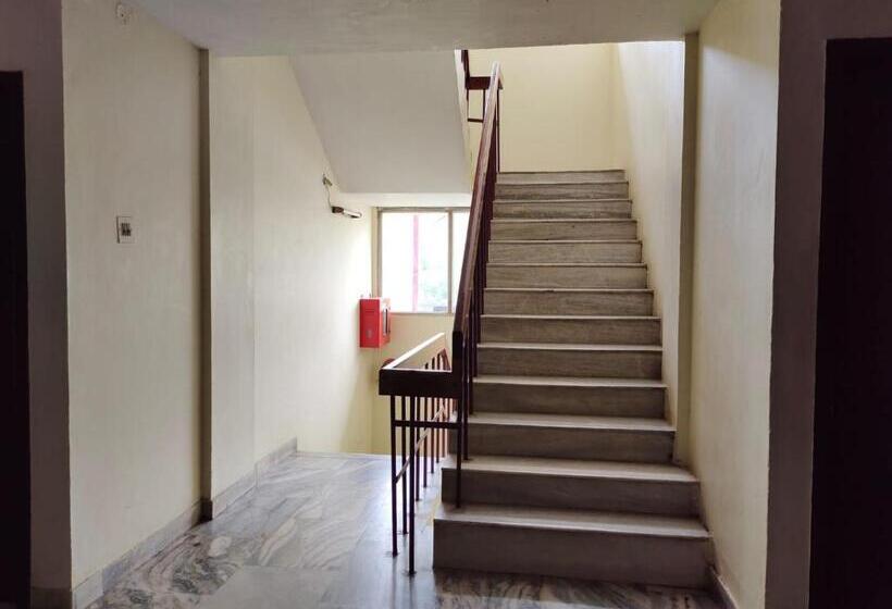 Hotel Geetha International