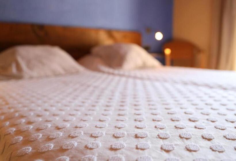 فندق Rural Font Del Genil