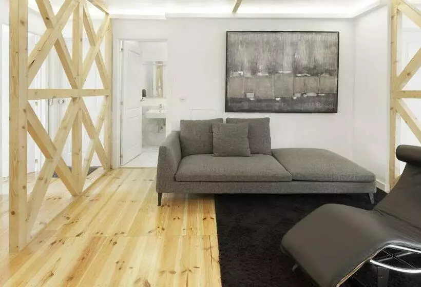 پانسیون Cosy Room In Alcantara   Lisboa