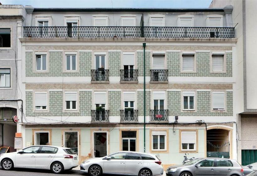 Pension (Hôtel basse catégorie) Cosy Room In Alcantara   Lisboa