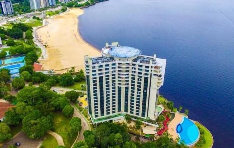 Tropical Executive Ap 305