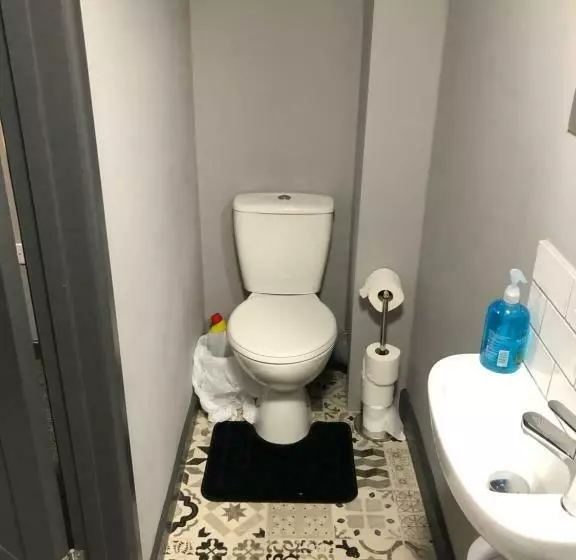 Retkeilymaja London Gate Lodge   Private En Suite Rooms, Kings Lynn, Central Location