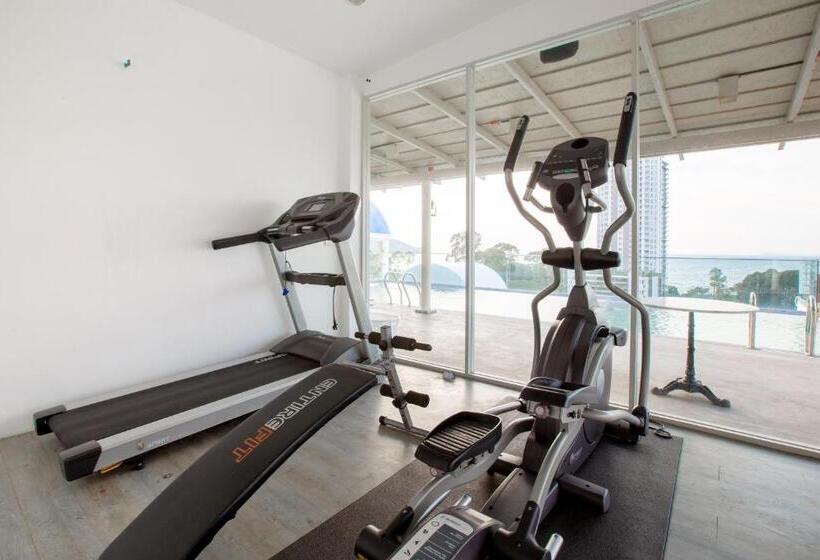 בית מלון כפרי Costa Beach Residence & Jacuzzi