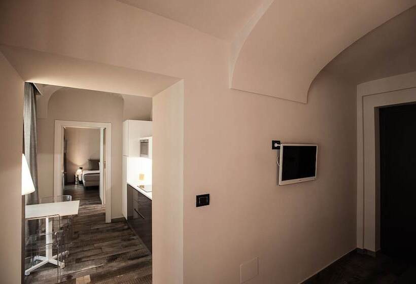 Adalesia Hotel & Coffee