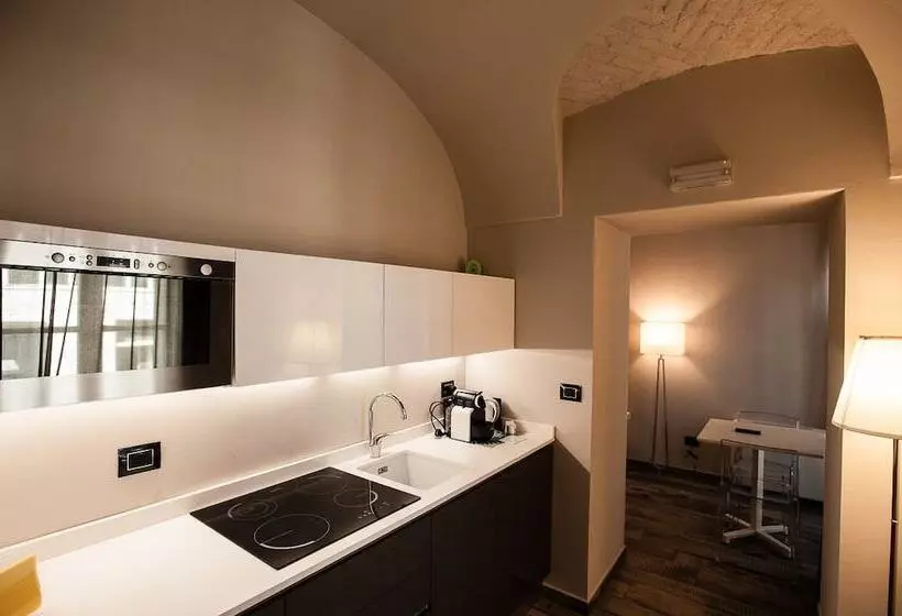 Adalesia Hotel & Coffee